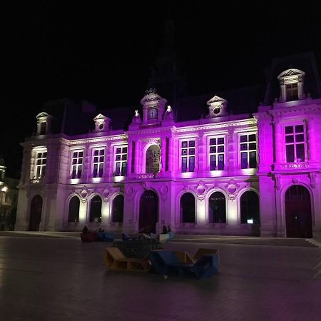 Le Square : Appartement Climatise En Centre Ville بواتييه المظهر الخارجي الصورة
